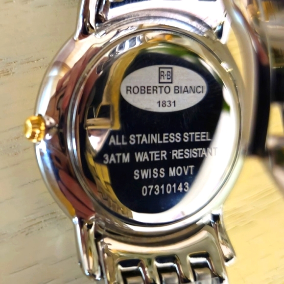 Roberto Bianci Swiss Water Resistant Silver & Gold Link 35mm Watch In Box NWT - Picture 8 of 10